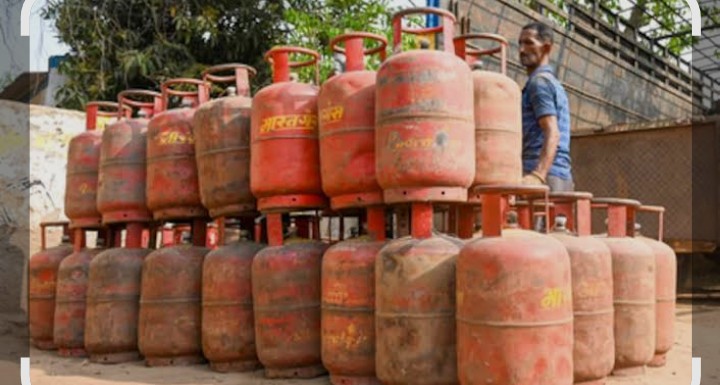 गैस की कालाबाजारी रोकने खाद्य विभाग सख्त, अब तक 400 सिलेंडर जब्त