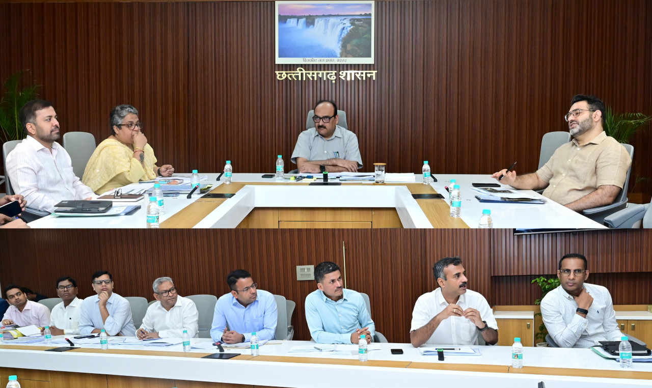 छत्तीसगढ़ के अनुपयोगी सरकारी जमीनों पर तैयार होगी रिडेव्हलपमेंट कार्ययोजना