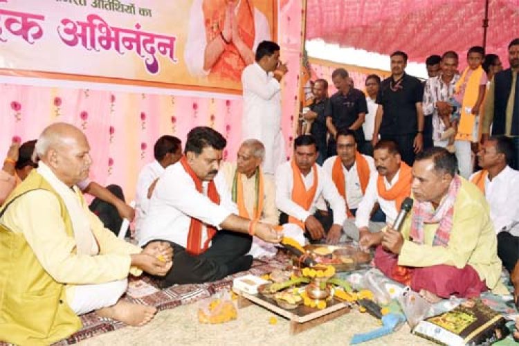 उप मुख्यमंत्री ने 5.36 करोड़ की सड़क परियोजना का भूमिपूजन किया।
