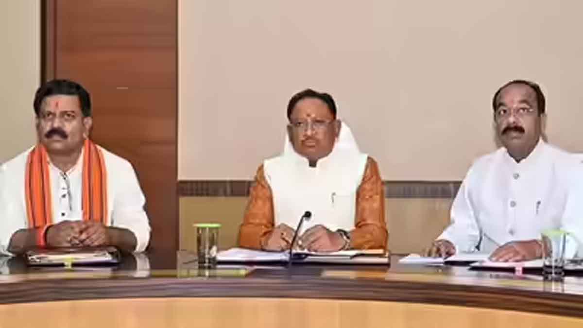मंत्रिपरिषद की बैठक 15 अप्रैल को