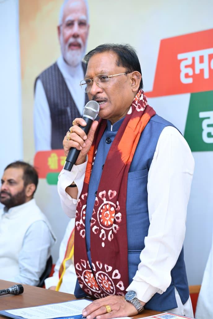 बंगाली नववर्ष मिलन समारोह में शामिल हुए मुख्यमंत्री विष्णुदेव साय
