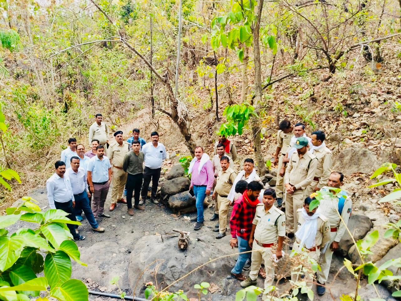 अवैध कोयला खनन पर बड़ी कार्रवाई 6 टन से अधिक कोयला जब्त