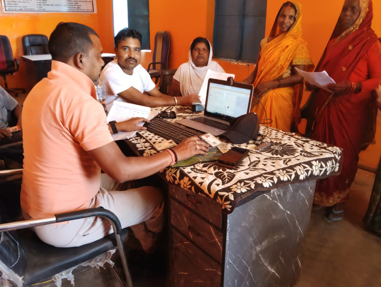 सुशासन तिहार ग्राम पंचायतों में आवेदन संग्रहण प्रारंभ