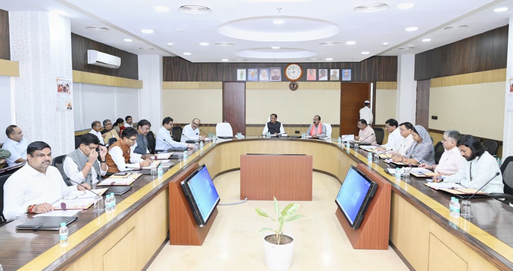 मंत्रालय महानदी भवन में आयोजित कैबिनेट की बैठक में महत्वपूर्ण निर्णय लिए गए 